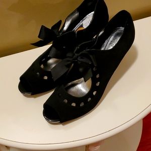 Sexy size 12 heels worn once!